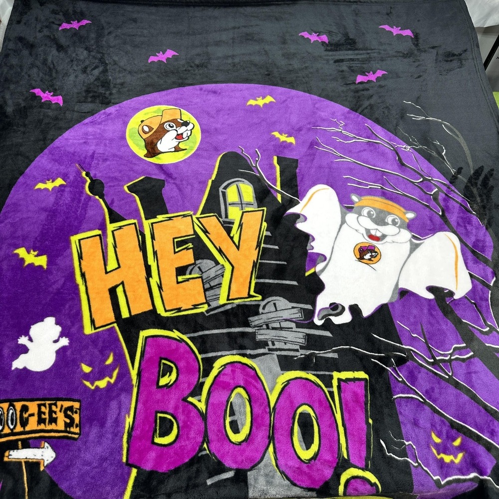 Buc-ee's Hey Boo Plush Throw Blanket 50x70 Halloween Ghost Beaver Bats Soft Warm